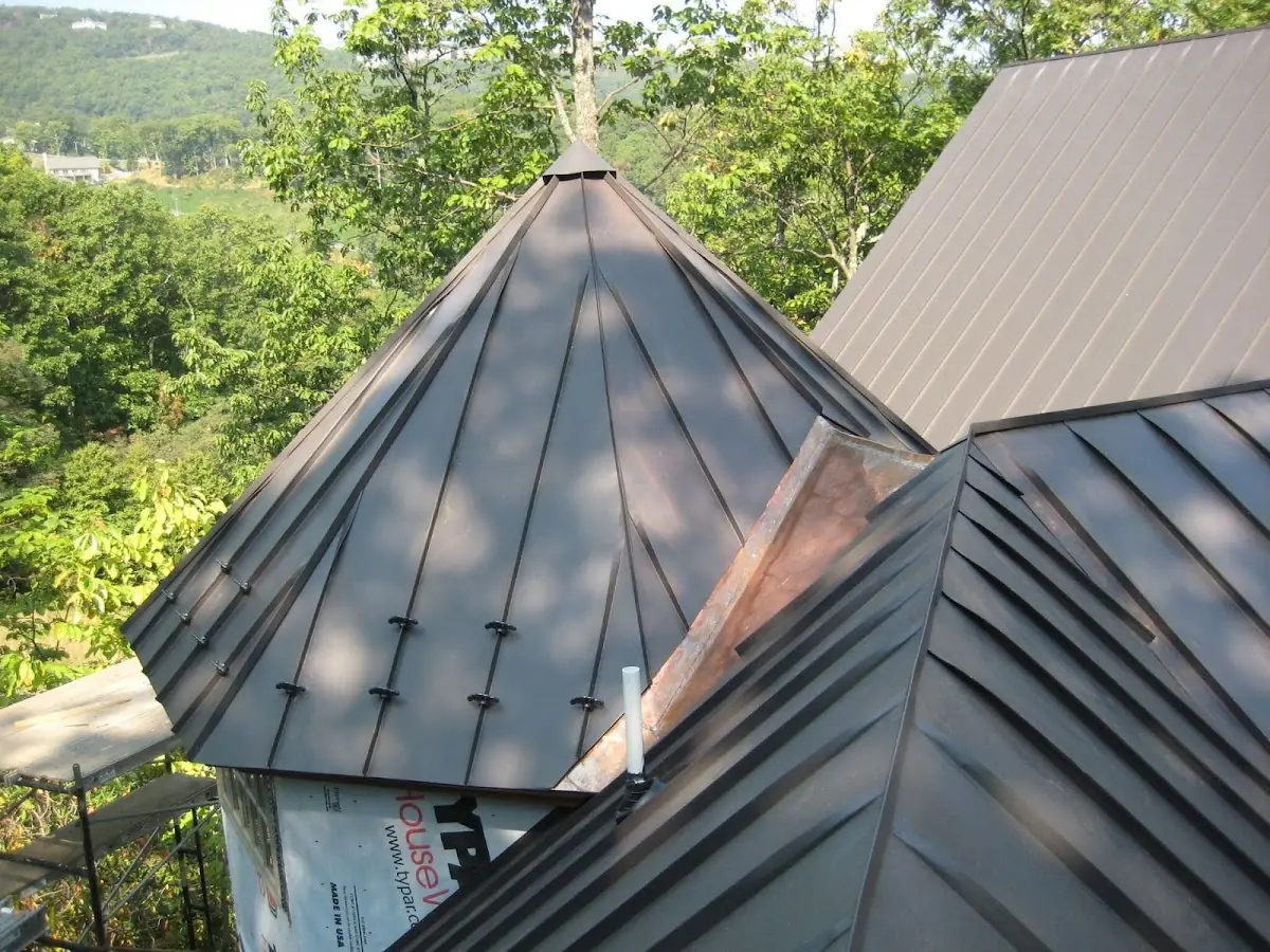 Professional Roof Tarp Installation by Craftsman Roofing in Lyndale